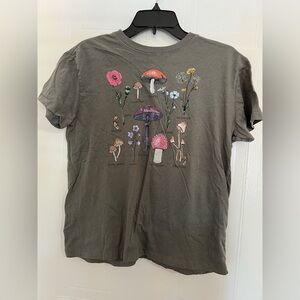 Doe Mushroom T-Shirt. Olive green